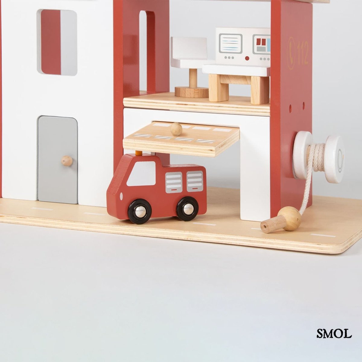 Fa Tűzoltóállomás Játékszett Járművekkel | BEN - SMOL