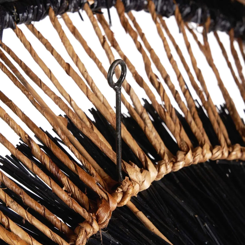 Fali dekor – banánlevél, fekete, kerek | MAUREA | SMOL - akasztó