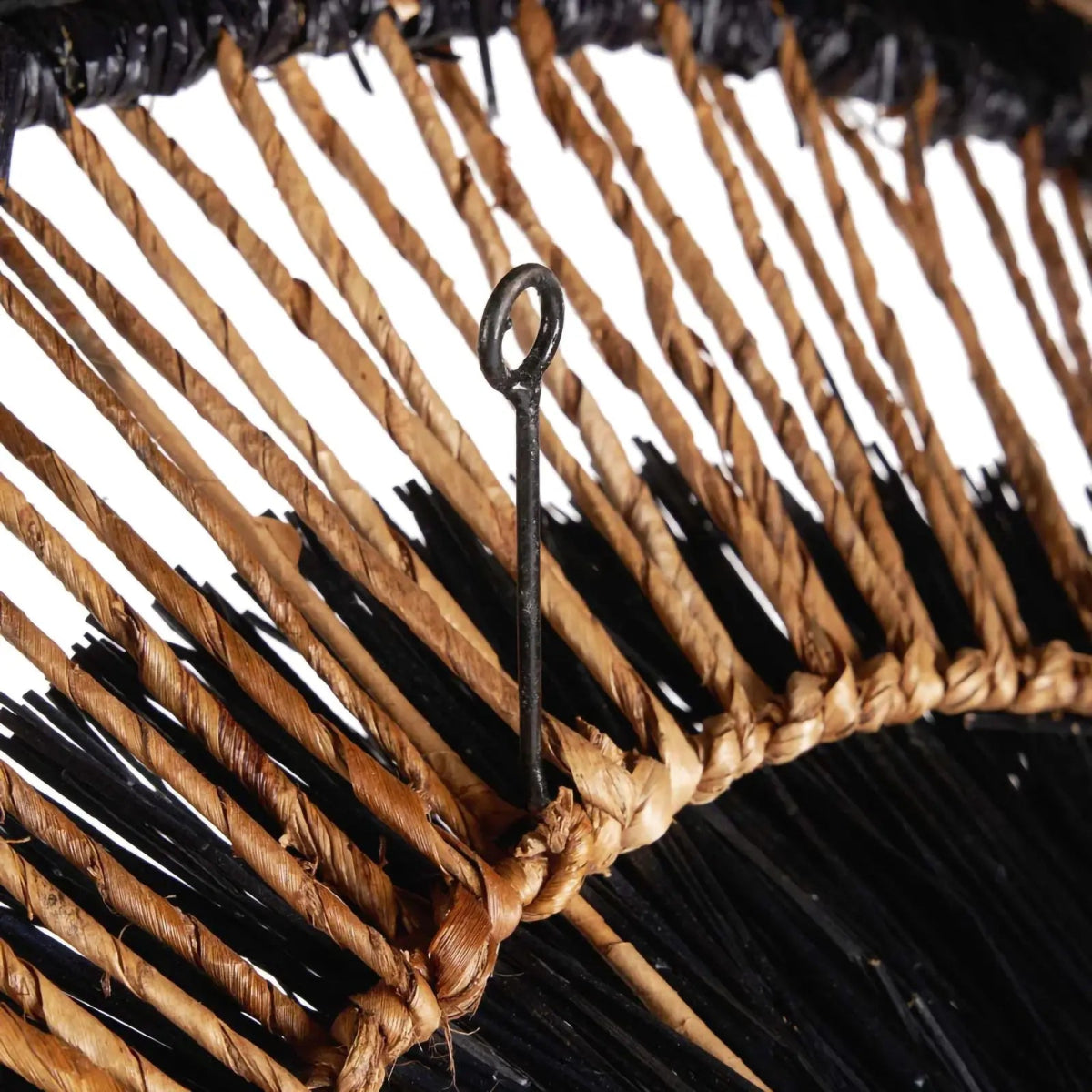 Fali dekor – banánlevél, fekete, kerek | MAUREA | SMOL - akasztó