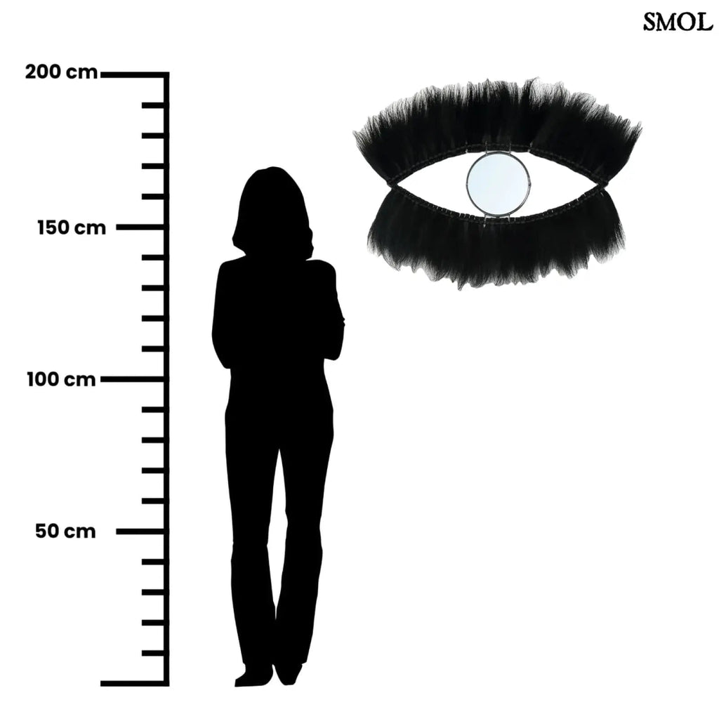 Falitükör fekete fűből, ovális formában, természetes anyagból készült,  méretarányosan