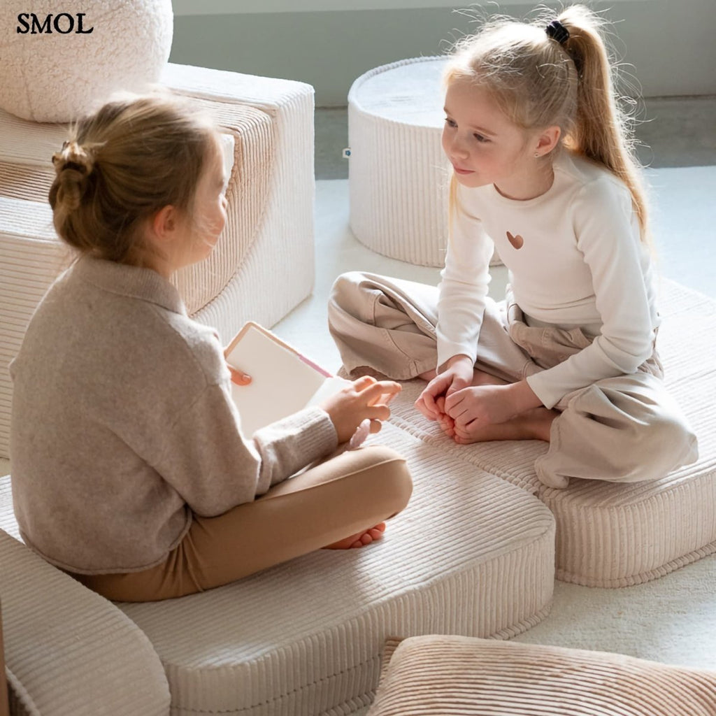 MARSHMALLOW, ággyá alakítható gyerekfotel, 1 részes - smol.hu - tanuló gyerekekkel