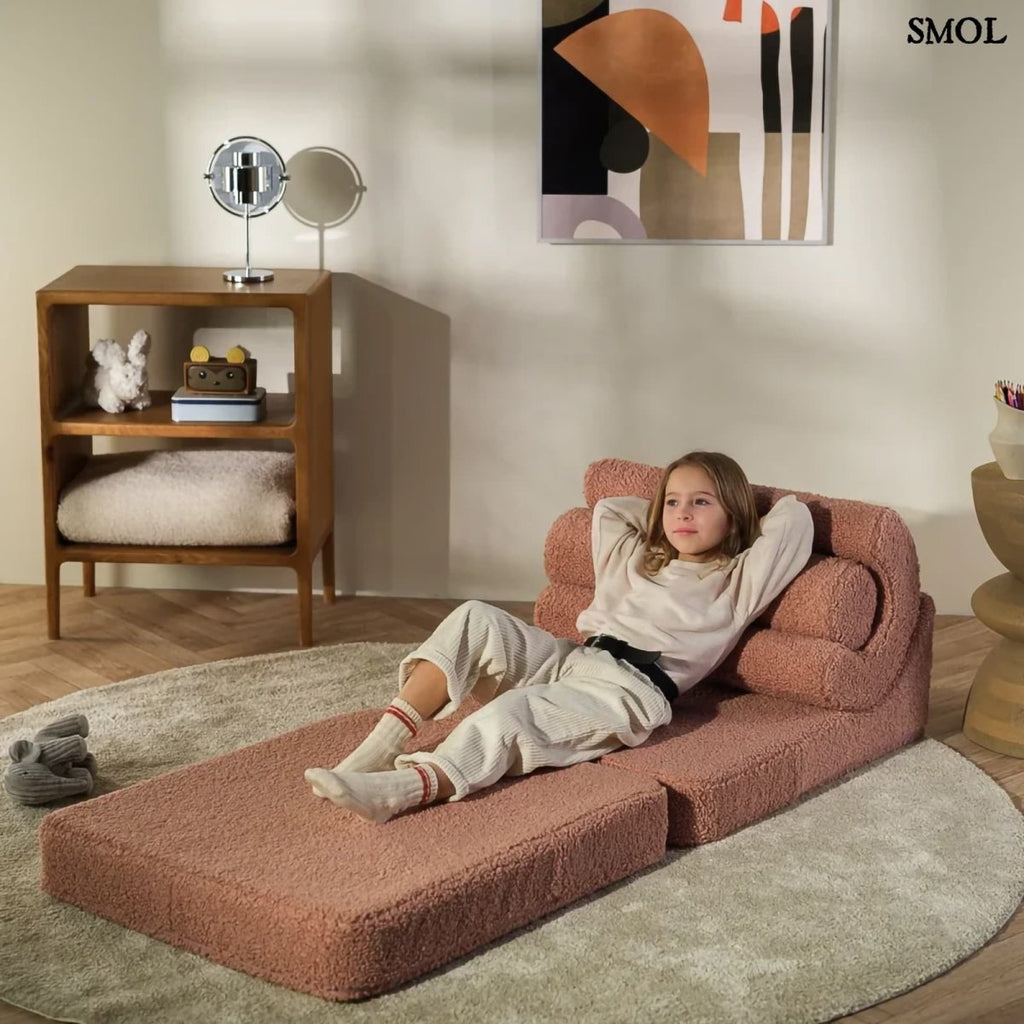 Gyerek ágyfotel | FLIPSTER GUAVA, ággyá alakítható gyerekfotel - smol.hu - fekvő gyerekkel, ágyként