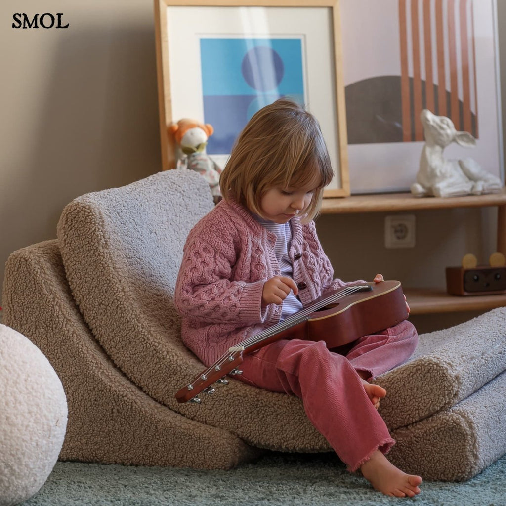 Gyerek holdfotel - 3 részes | BISCUIT moduláris gyerekfotel - SMOL - gitározó gyerekkel