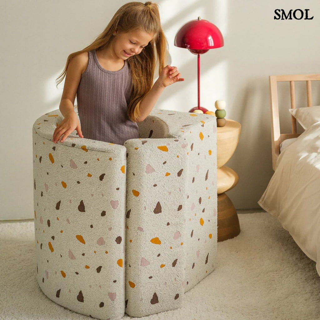 Gyerek holdfotel - 3 részes| TERRAZZO MARBLE, hold alakú, moduláris gyerekfotel - SMOL - gyerekkel gyerekszobában