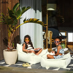 Puff gyerekeknek kültéri használatra, zöld színben-  - gyerekekkel teraszon