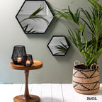 Falitükör - fekete, fém, hatszögű, 35 cm | SYLVIA - smol.hu - falon, három méretben