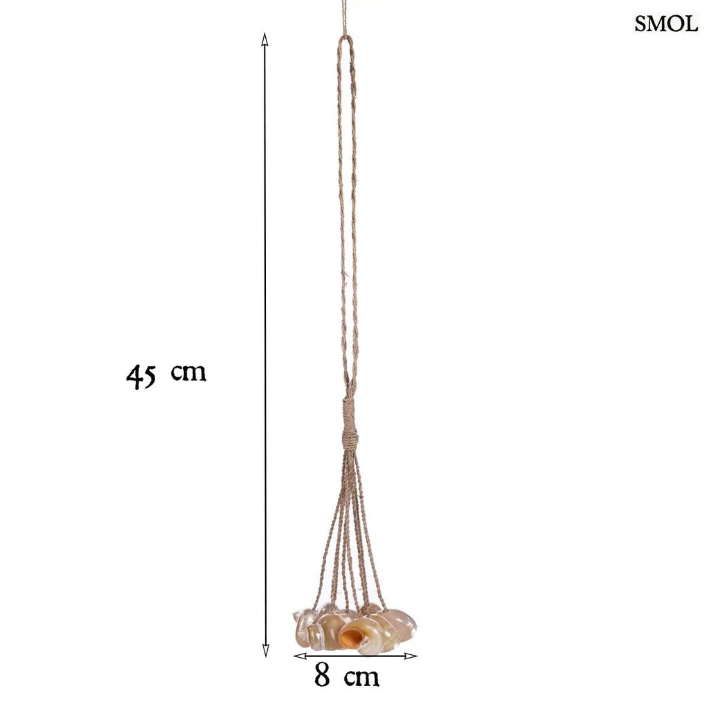 Kézzel készített kagylós dekoráció natúr kötélen függő conch kagylókkal, méretekkel