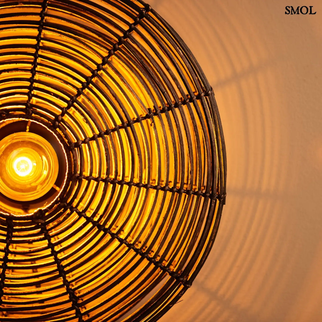 Kerek Rattan falilámpa – fekete | ALER | SMOL - égő izzóval