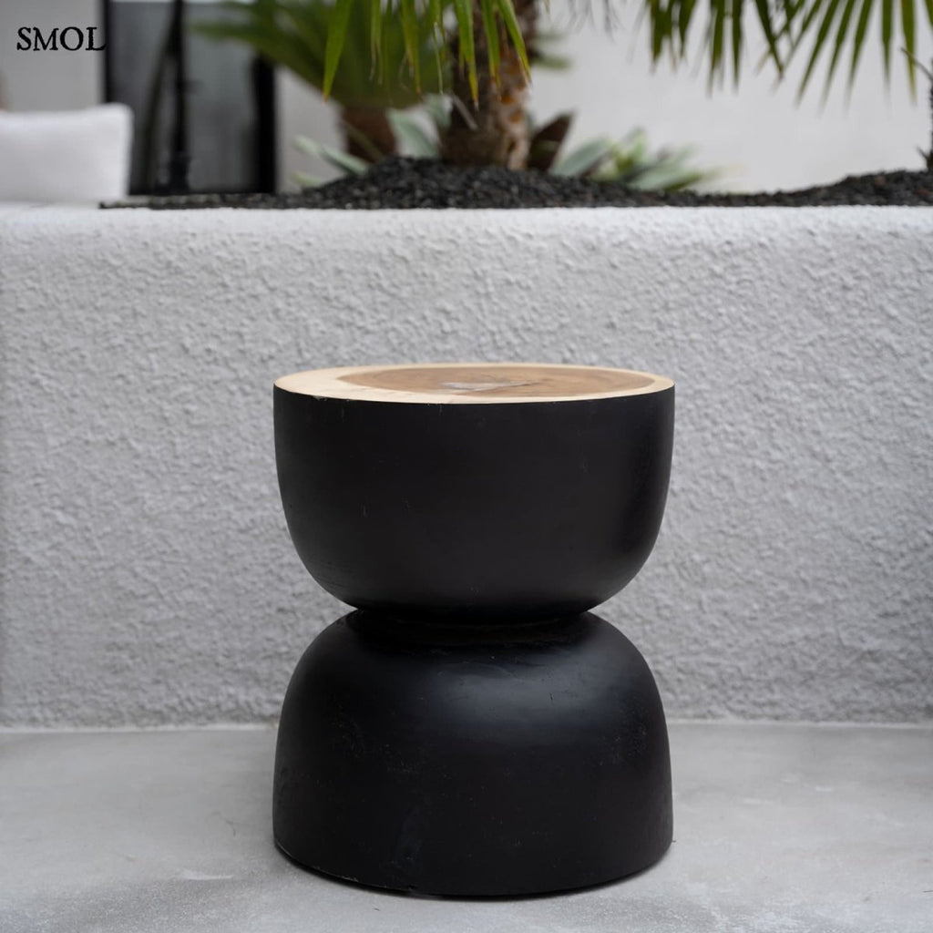 Fekete suar fa kisasztal natúr felülettel - teraszon