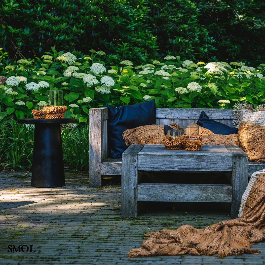 Kisasztal - fekete, fa, ⌀50 cm | CONIC - SMOL