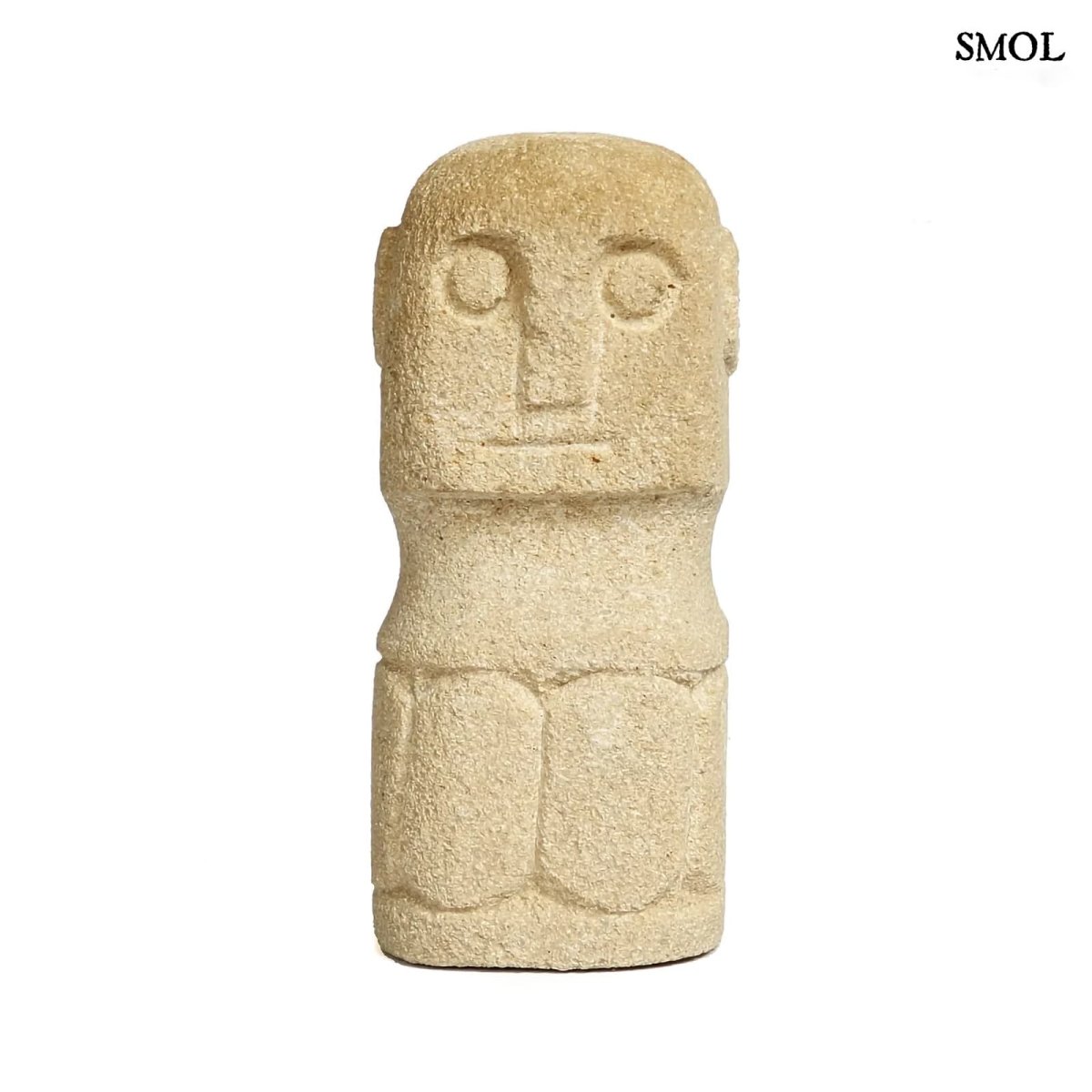 Kőszobor - natúr, 10 cm | SUGI - smol.hu - fehér háttérrel