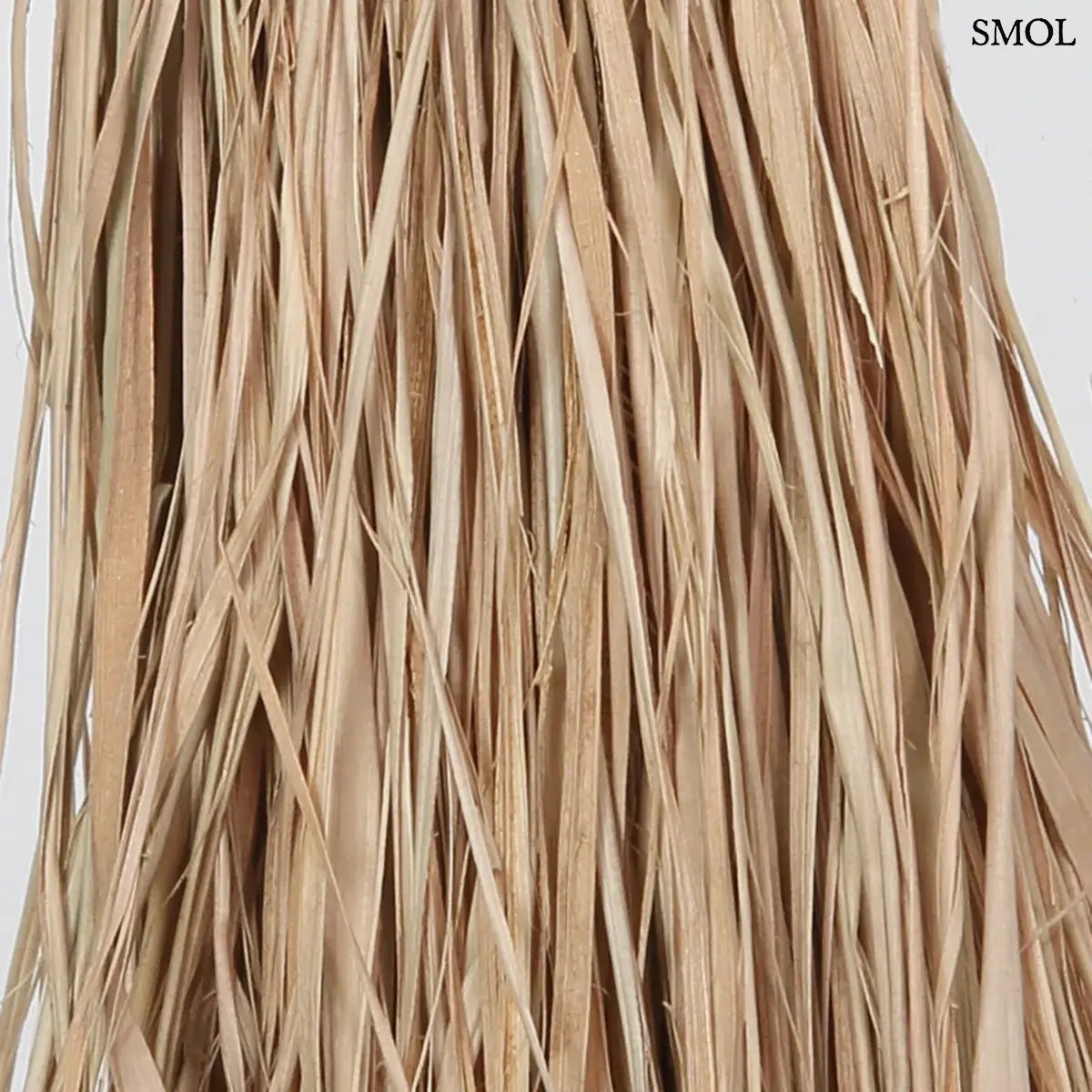 Boho raffia kulcstartó kagyló díszítéssel, raffia nagyítva