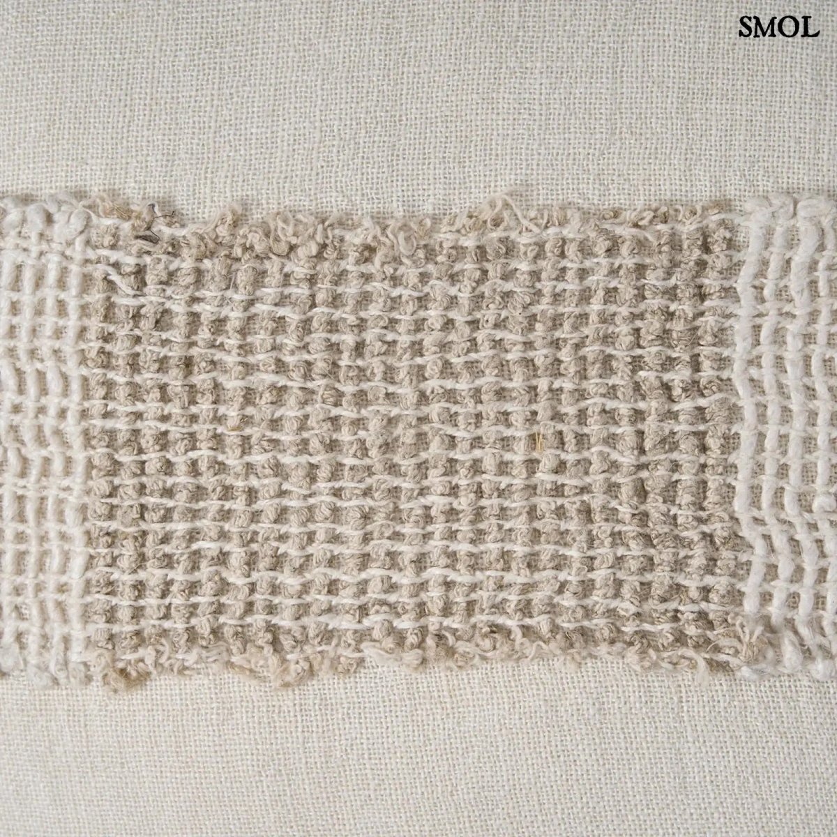 Len díszpárnahuzat – 50x50, fehér - natúr | LINEN THREADS - SMOL