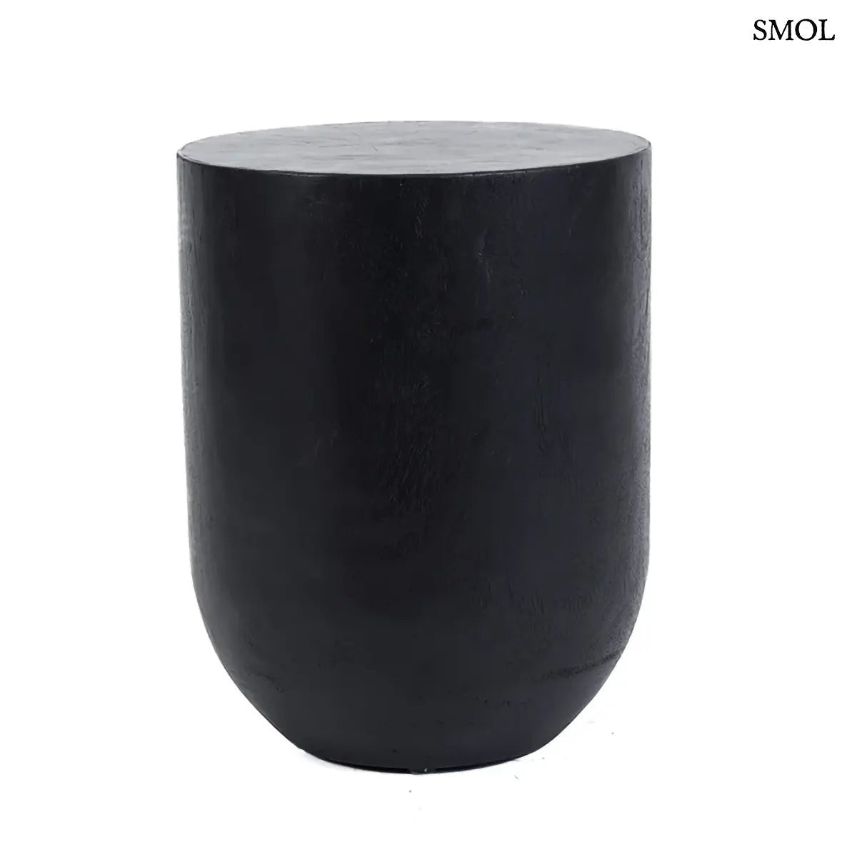 Fekete suar fa lerakóasztal és henger alakú ülőke minimalista stílusban, fehér háttérrel