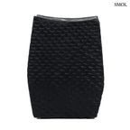 Montano fekete suar fa lerakóasztal és ülőke kézzel faragott rusztikus felülettel, oldalról