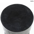 Minimalista designú, fekete suar fa ülőke és lerakóasztal, felülről