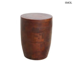 Tömör mangófa lerakóasztal és modern ülőke kézműves kidolgozással, sötétbarna tónusban, oldalról