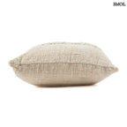 Natúr és fekete mintás pamut díszpárnahuzat 50x50 cm méretben - fektetve