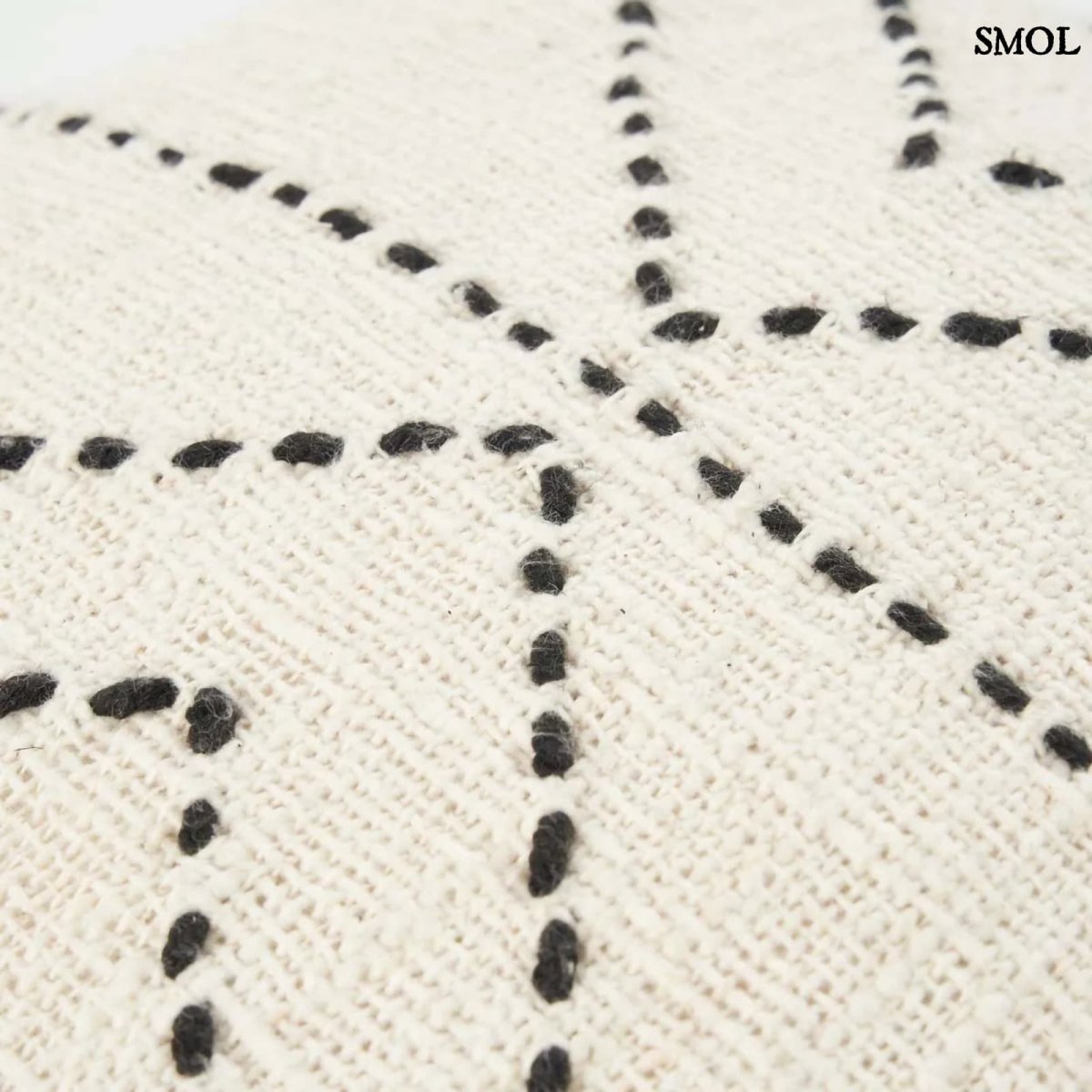 Modern Díszpárnahuzat | TRIBAL - SMOL