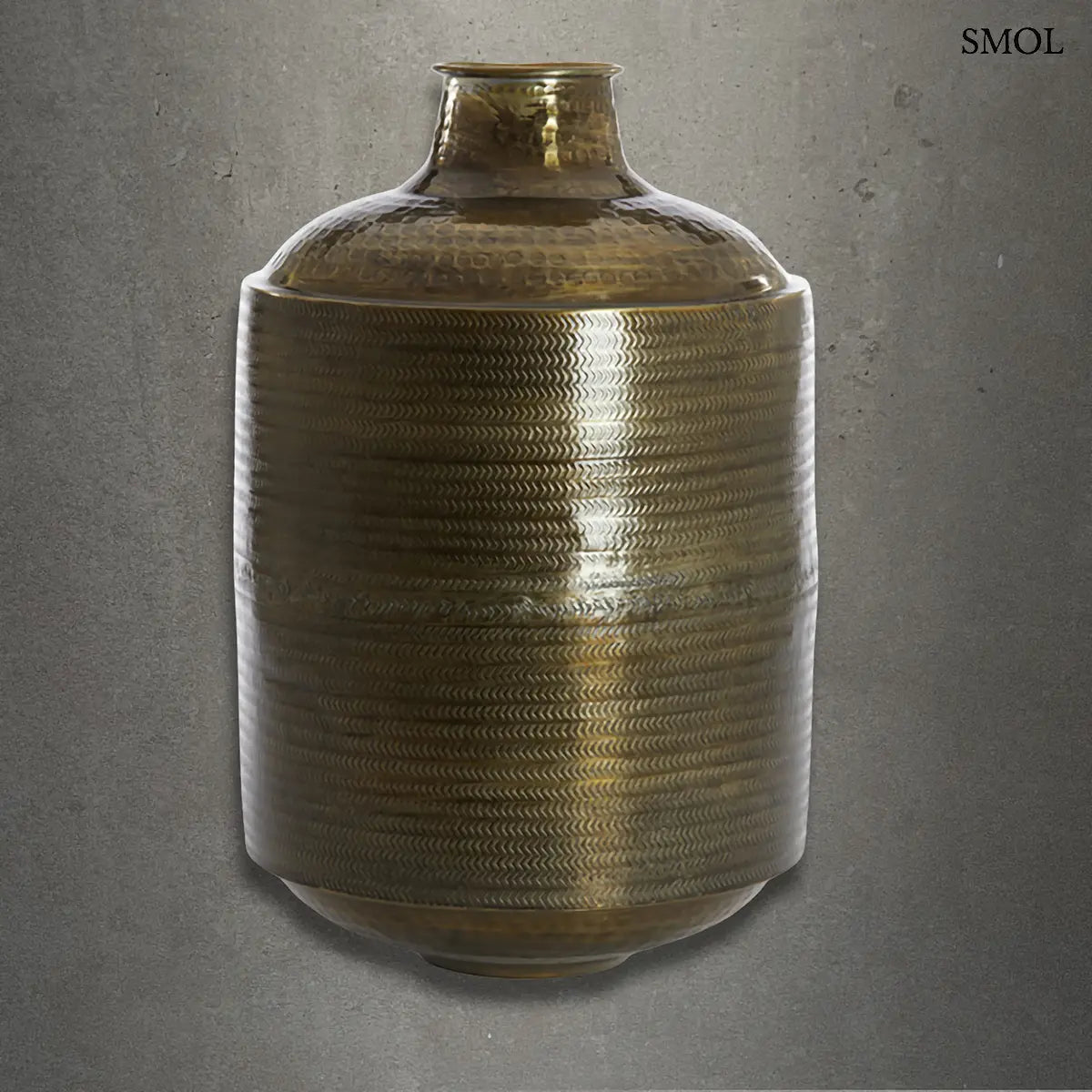 Padlóváza - fém, 60cm | POMMY - smol.hu - szürke háttérrel