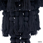 Fekete XL méretű pamut csillár kézzel szőtt bojtos díszítéssel és többszintes kialakítással, középső rész nagyítva