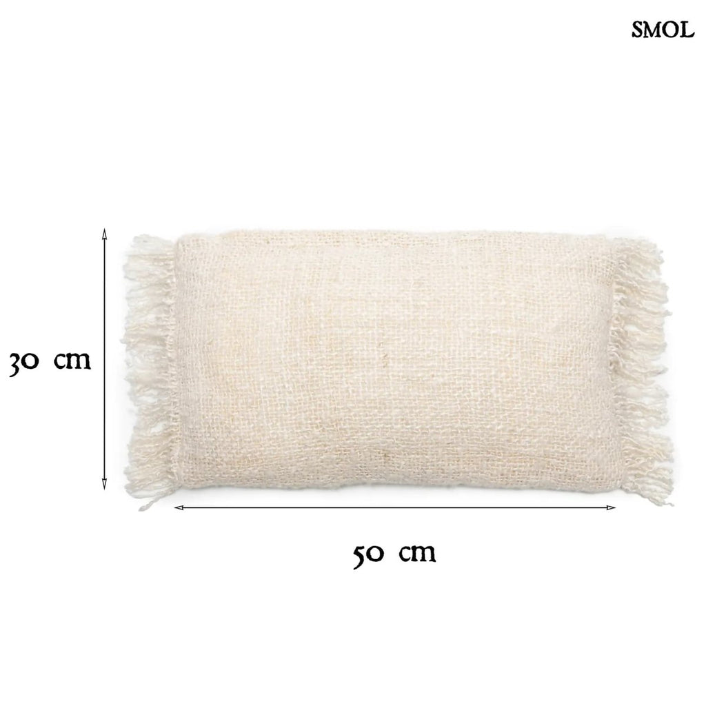 Krémszínű texturált díszpárnahuzat méretekkel