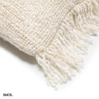 Krémszínű texturált díszpárnahuzat sarok