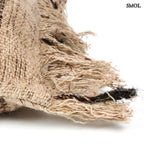 Bézs-fekete csíkos, rojtos díszpárnahuzat 100x35 cm méretben bojt nagyítva