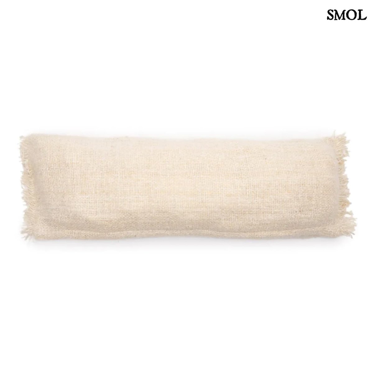 GEE CREAM krémszínű pamut díszpárnahuzat, letisztult, elegáns stílusban,fehér háttérrel