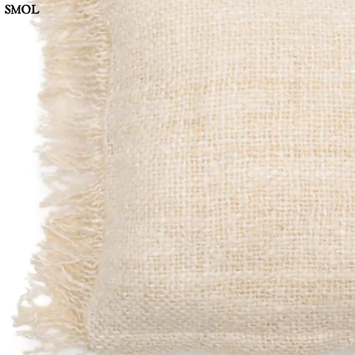 P40x40 cm krémszínű pamut díszpárnahuzat boho rojtos szegéllyel közelről