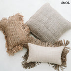 Bézs pamut díszpárnahuzat 40x40 cm méretben, bohém rojtos szegéllyel három párna