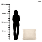 Krémszínű, kézzel szőtt pamut díszpárnahuzat rojtos szélekkel és rusztikus textúrával, méretarányosan