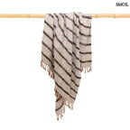 Bohém pamut pléd, kézzel szőtt, rojtos, selymes tapintású takaró rúdon lógatva