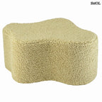 Felhő alakú puff gyerekeknek, matcha zöld színben, OEKO-TEX® minősítésű anyagból fehér háttérrel