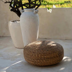 Puff vízijácintból – natúr, M | HYACINTH | SMOL - teraszon, vázákkal