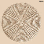 Raffia bárszék natúr színben, kézzel fonott ülőfelülettel és fa lábakkal, felülről