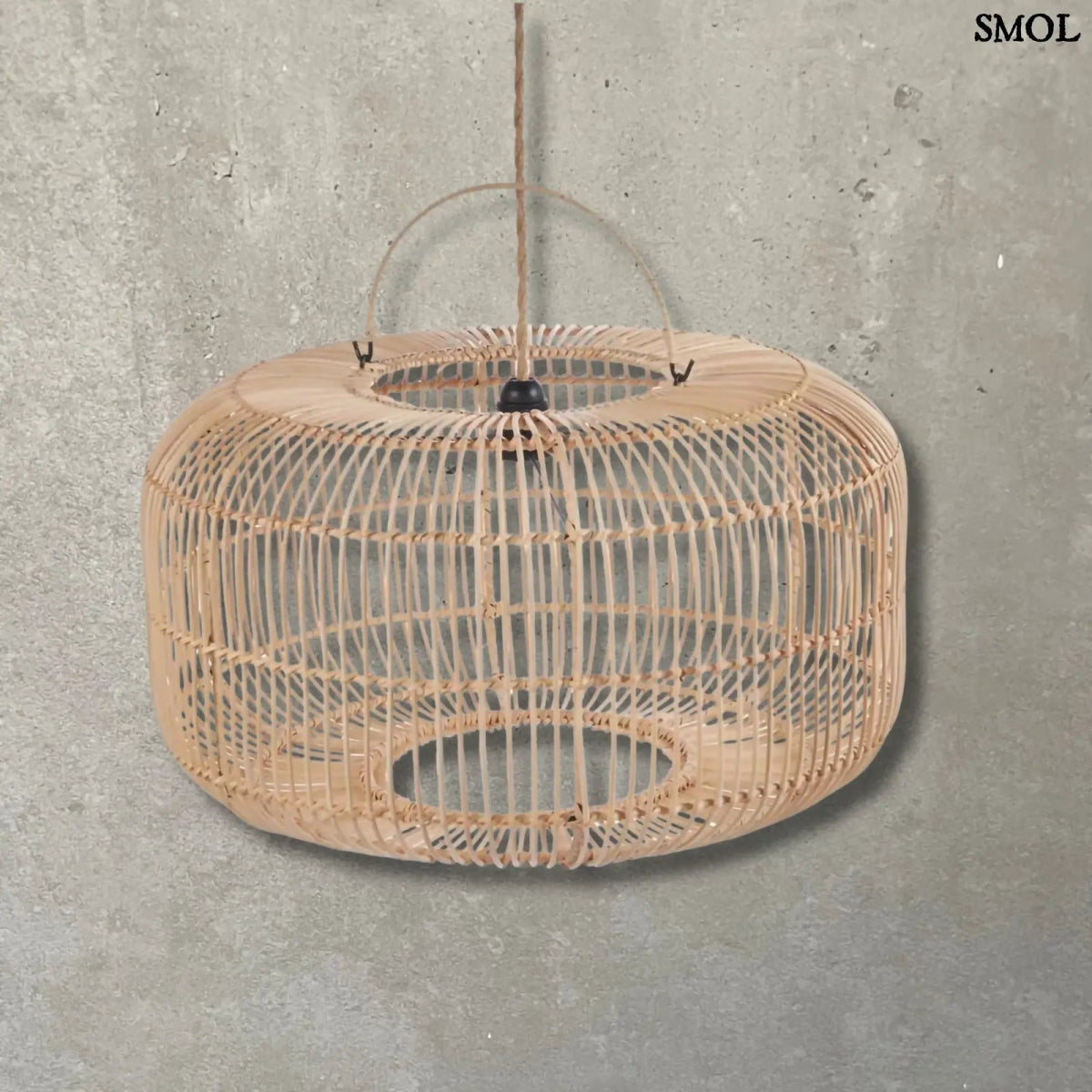 Függőlámpaernyő - rattan, natúr, L | ARUN | SMOL - szürke háttérrel