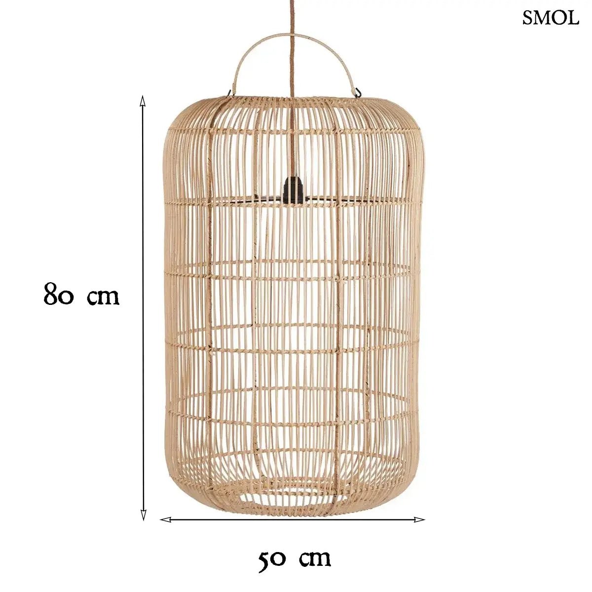 Hosszúkás, henger alakú natúr rattan függőlámpaernyő sűrű fonással és felső fogantyúval, méretekkel