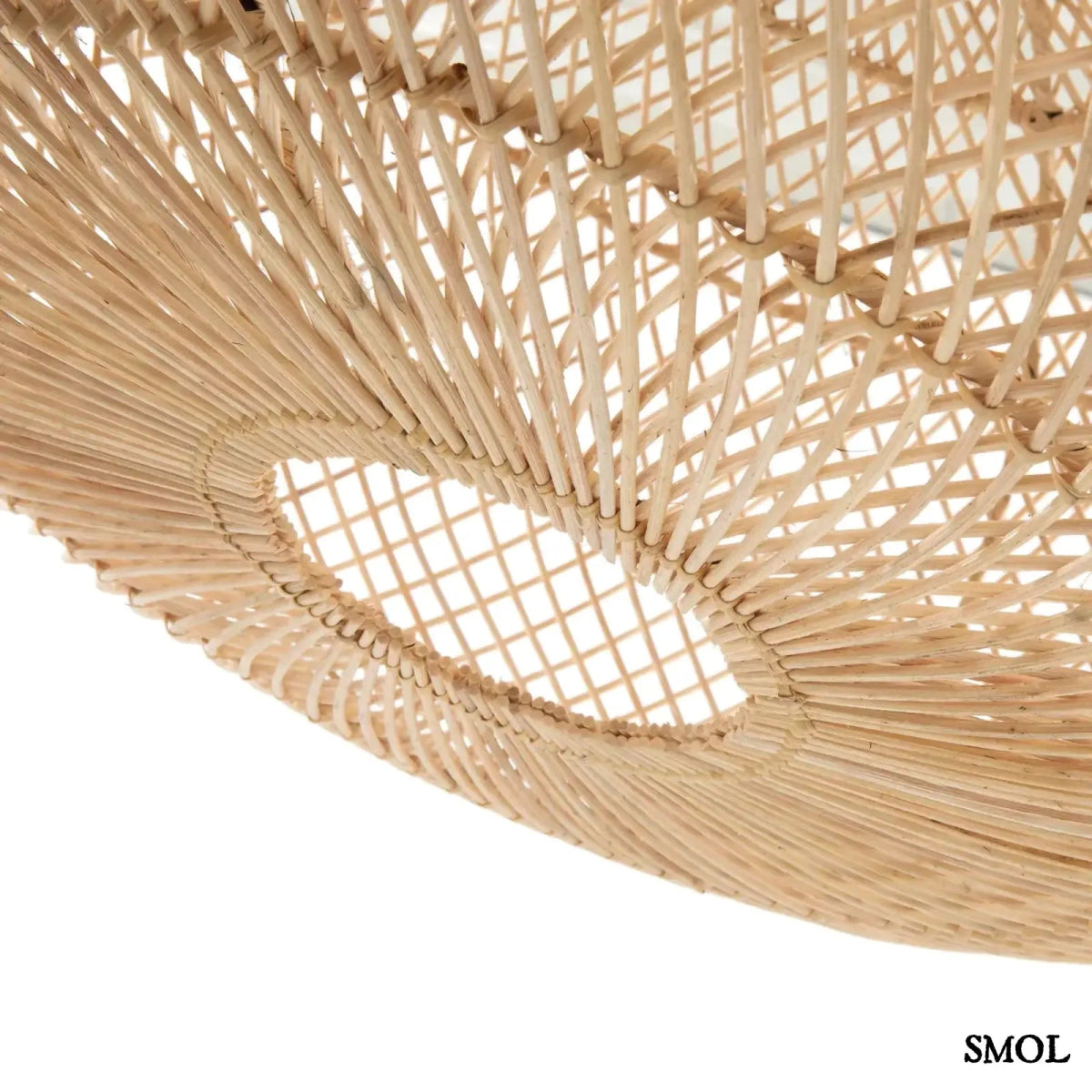 Rattan függőlámpaernyő Wholly, natúr, L méret, kézzel szőtt alulról nagyítva