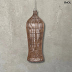 Rattan függőlámpaernyő Tower XL, sötét dió, kézzel szőtt, szürke háttérrel