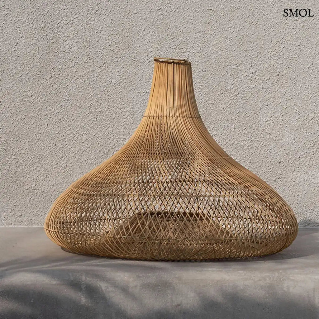 Óriás natúr rattan lámpaernyő tágas belső terekbe, állólámpaként, teraszon