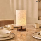 Sötétbarna Fa Asztali Lámpa USB - C Töltéssel | BEN - SMOL