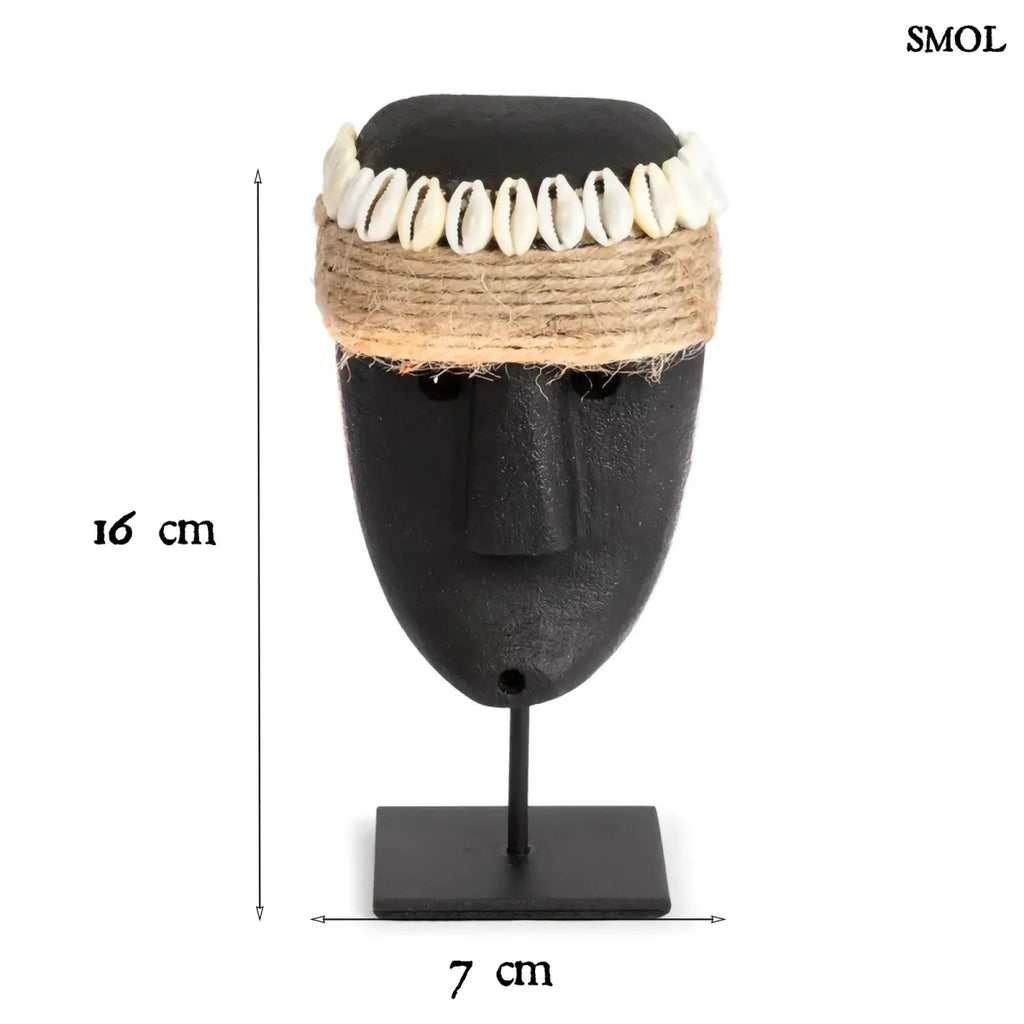 Sumba kőszobor – kagyló pánttal, fekete | SUMBA35