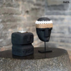 Sumba kőszobor – kagyló pánttal, fekete | SUMBA35