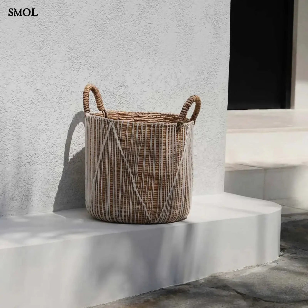 Tárolókosár banánlevélből – fehér makramé, M | STRAIGHT | SMOL - teraszon