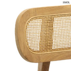 Teakfa étkezőszék világos rattan háttámlával és tömörfa üléssel, természetes színben, háttámla széle nagyítva