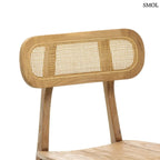 Teakfa étkezőszék világos rattan háttámlával és tömörfa üléssel, természetes színben, támla nagyítva