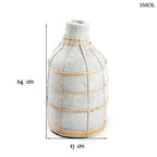 Beton hatású dekor váza kézzel szőtt rattan díszítéssel és rusztikus terracotta felülettel, méretekkel