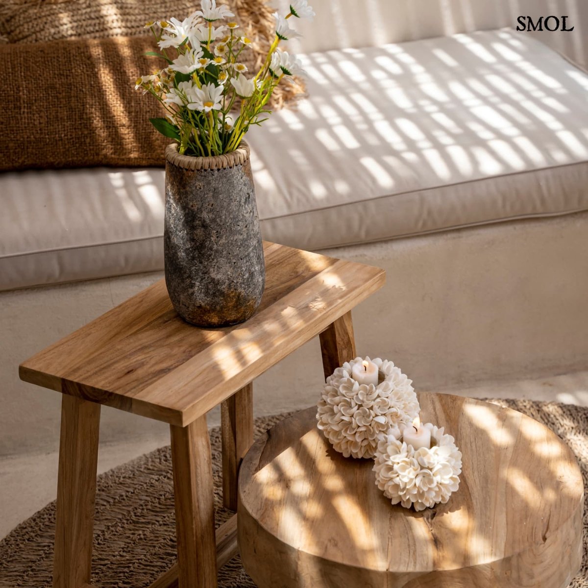 Váza - antik szürke, terrakotta, raffiával, 26 cm | SNEAKY - SMOL