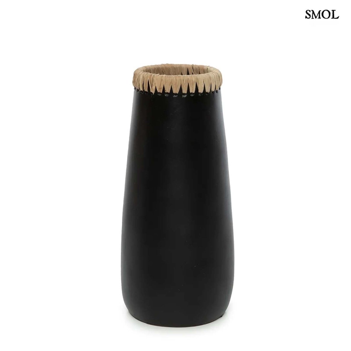 Váza - fekete, terrakotta, raffiával, 31 cm | SNIKA - SMOL